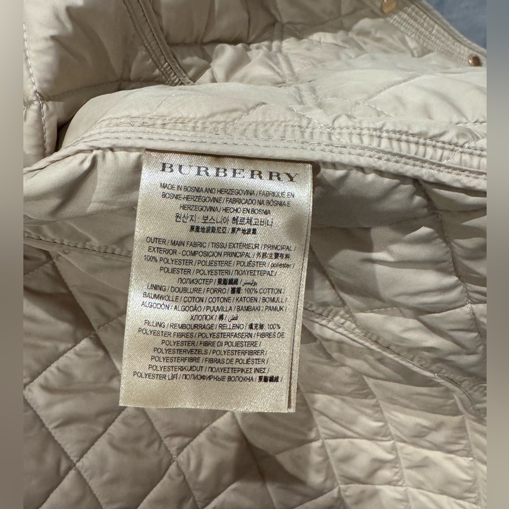 Authentic Burberry Jacket - image 4